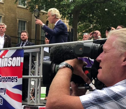 GEERT WILDERS at FREE TOMMY Protest!